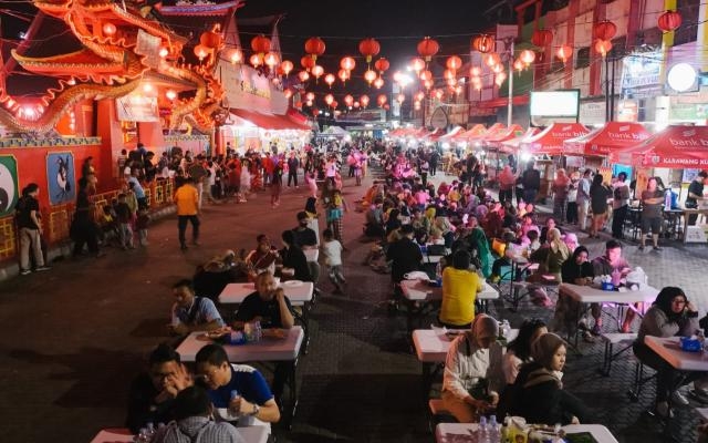 Jelajahi Karawang? Wajib Cicipi 3 Kuliner Legendaris yang Abadi Ini!