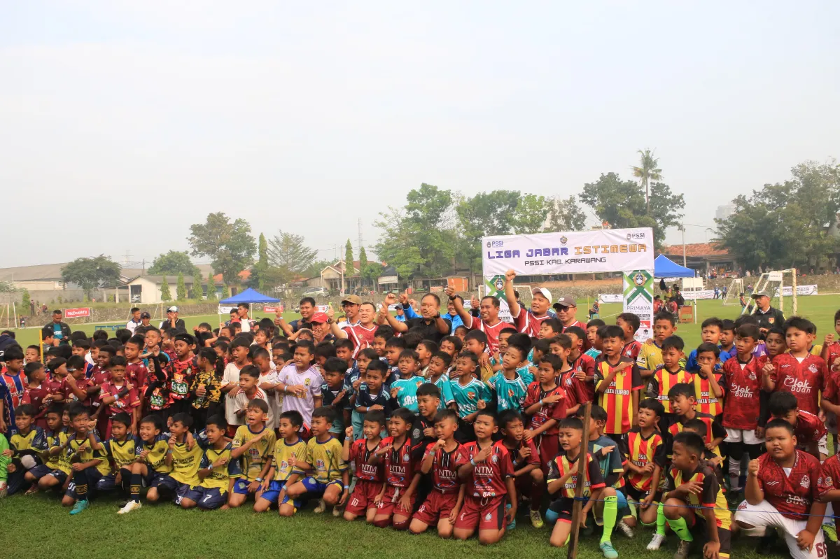 ⚽ Liga Jabar Istimewa 2026 PSSI Kabupaten Karawang Resmi Berakhir, Ratusan Talenta Muda Karawang Unjuk Kemampuan - Foto 2