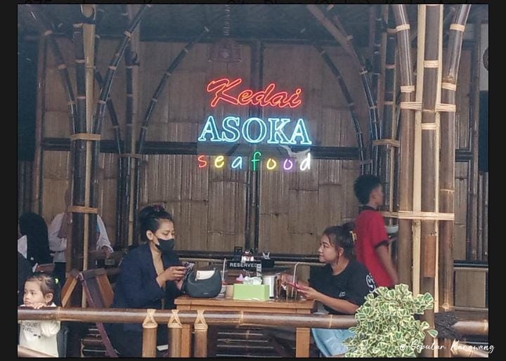 Kedai Asoka Karawang Hadirkan Sensasi Saung Sunda dan Cita Rasa Oriental, Resmi Dibuka di Depan Ciplas Ramayana
