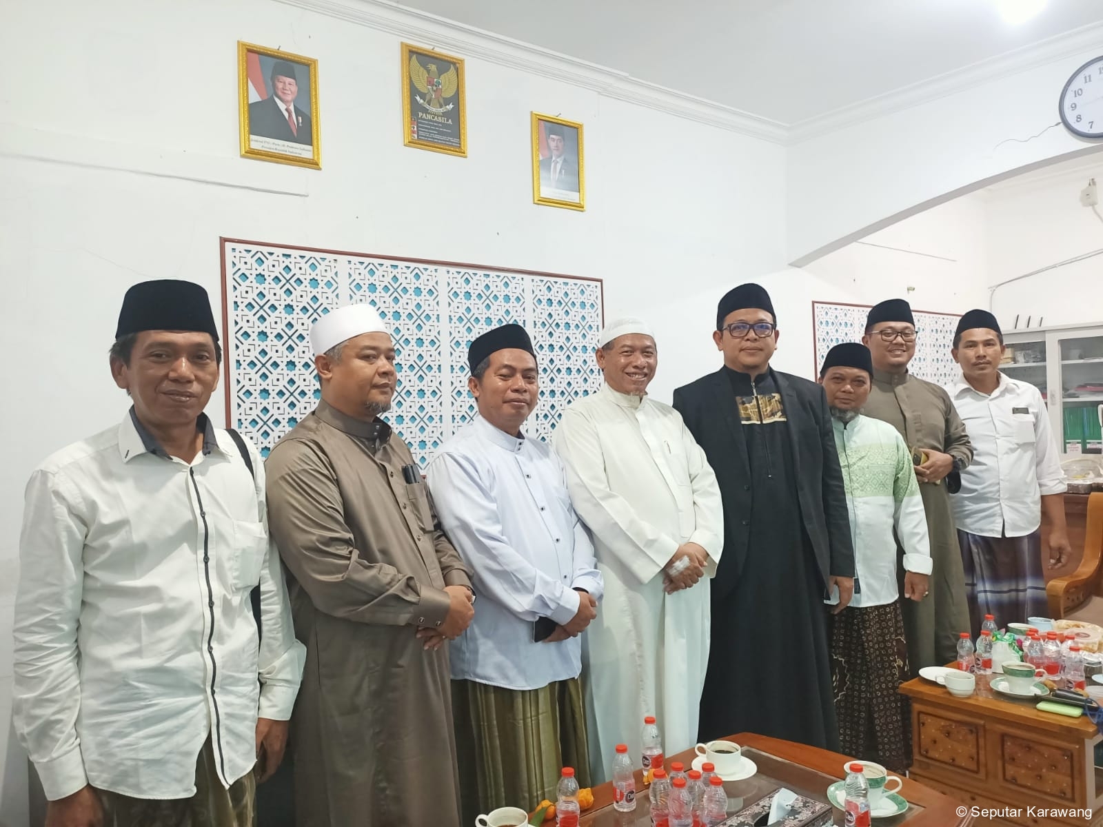 Forum Pondok Pesantren (FPP) Karawang Pertanyakan Transparansi Izin PBG Eks Karawang Theater dan Tolak Keras Operasional THM Demi Menjaga Marwah Kota Santri