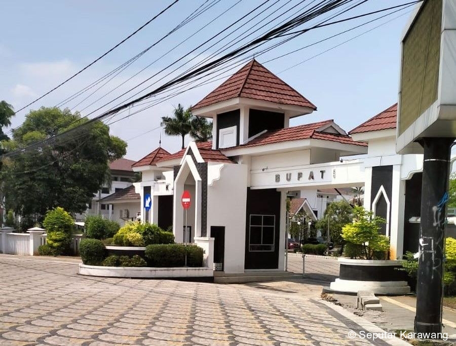 Ditolak Oleh MUI, NU, Muhammadiyah, Persis & FPI, Pemkab Karawang tak berkutik hadapi Afiliasi Hollywings.