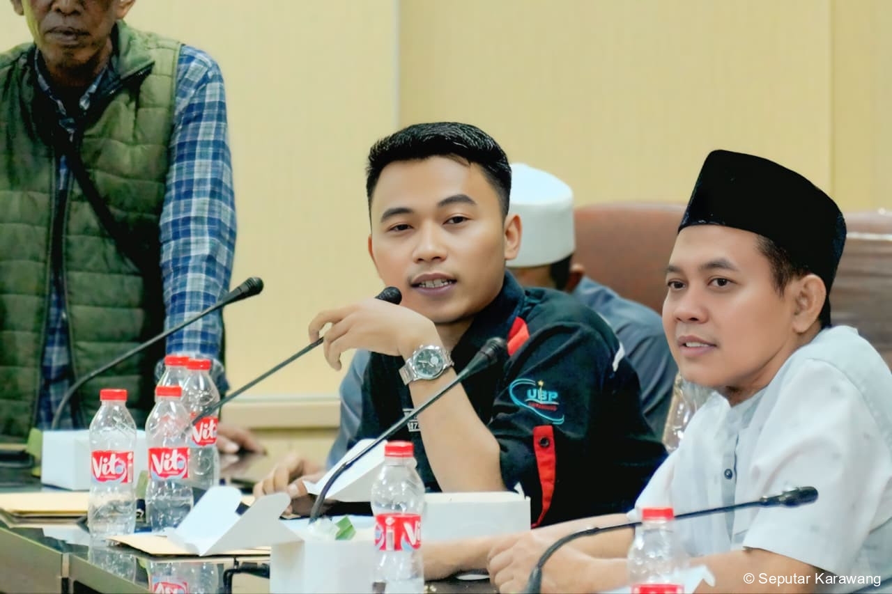 FMI Karawang Bongkar Ketidaksinkronan Data OSS Theatre Night Mart di RDP DPRD Karawang