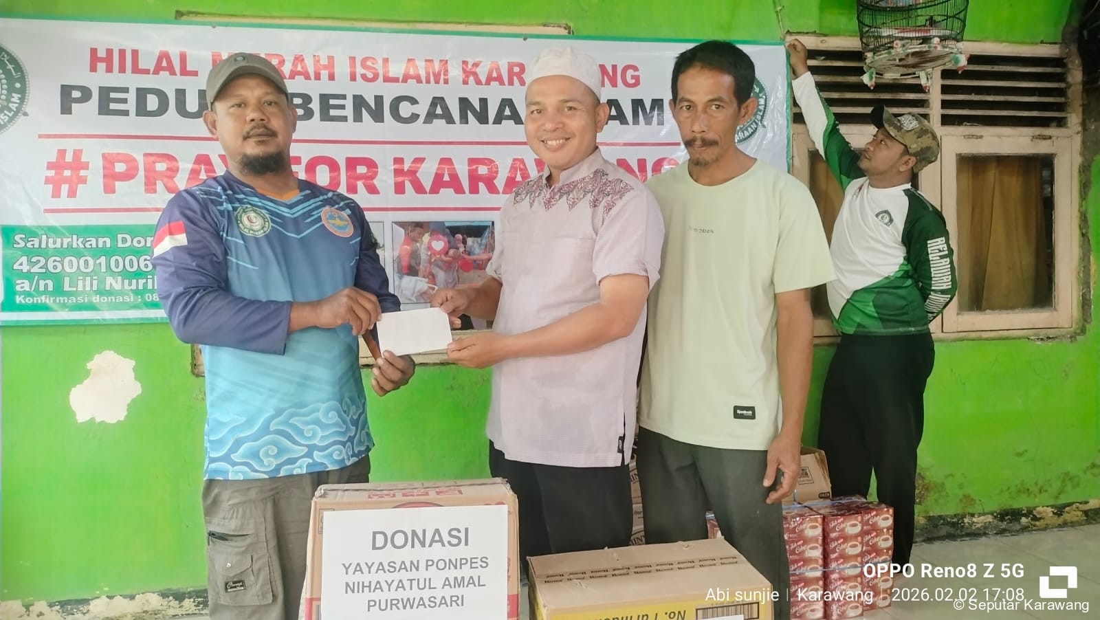 Yayasan Ponpes Nihayatul Amal  Purwasari (YAPPNA) Salurkan Bantuan Sembako untuk Korban Banjir Karangligar Karawang
