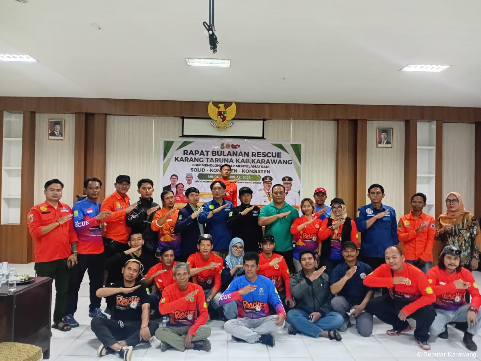 Karang Taruna Rescue Karawang Gelar Rapat Bulanan, Fokus Evaluasi dan Persiapan Program Ramadhan